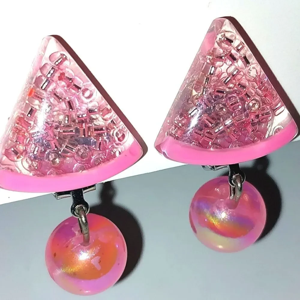 Beautiful fashion clip-on kids earrings - Picture 3 of 7